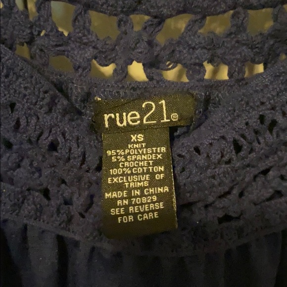 Off the shoulder top - Picture 6 of 6